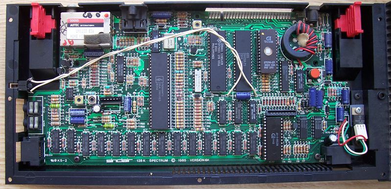 Plik:Issue6kZX128.jpg
