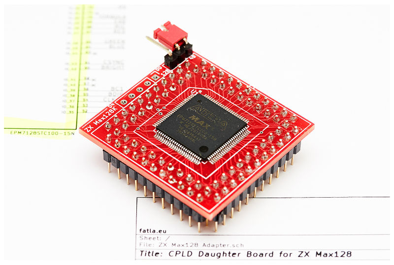 Plik:ZXmax128 03.jpg